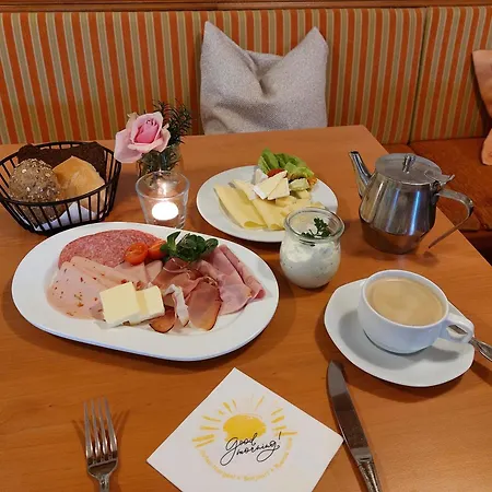 Blume I & Restaurant