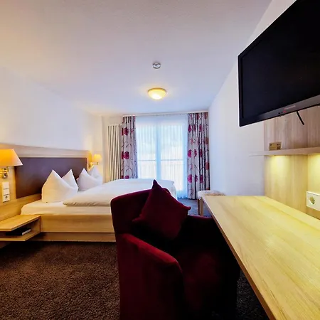 Penzion Blume I & Restaurant 3*
