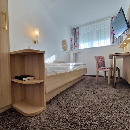 Penzion Blume I & Restaurant 3*